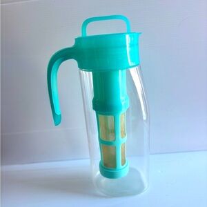 DAVIDsTEA Iced Tea Pitcher